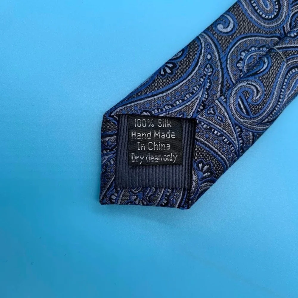 Pronto Uomo Platinum Blue Paisley 100% Silk Luxury Men's Classic Neck Tie